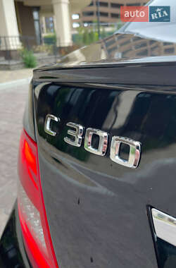 Седан Mercedes-Benz C-Class 2011 в 