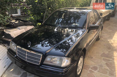 Седан Mercedes-Benz C-Class 1995 в Івано-Франківську
