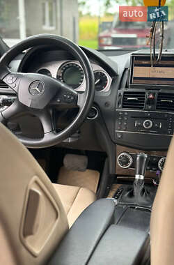 Седан Mercedes-Benz C-Class 2007 в 