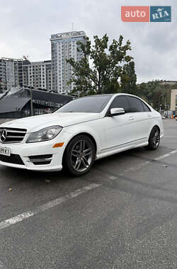 Седан Mercedes-Benz C-Class 2013 в 