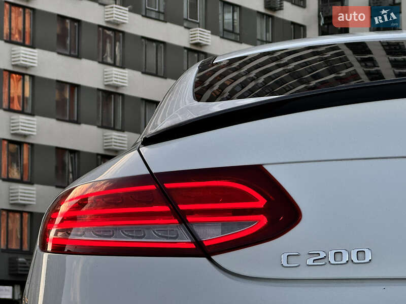 Купе Mercedes-Benz C-Class 2017 в Киеве