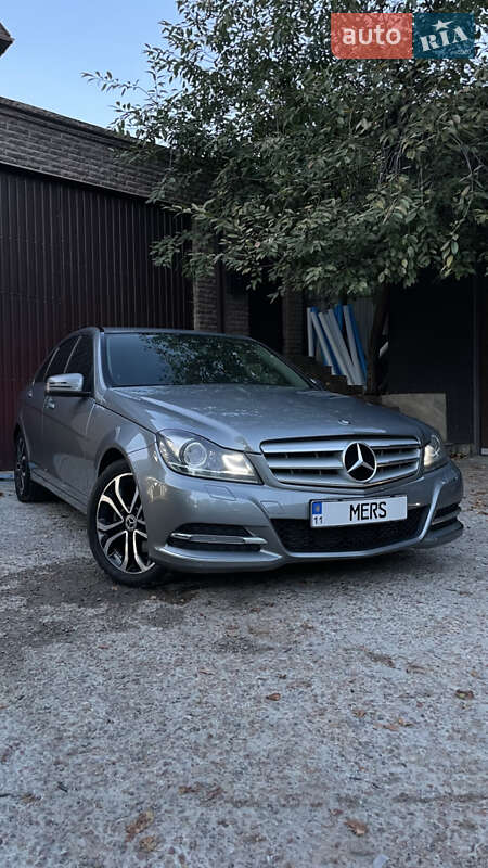 Седан Mercedes-Benz C-Class 2013 в 