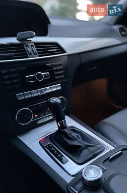 Седан Mercedes-Benz C-Class 2013 в 