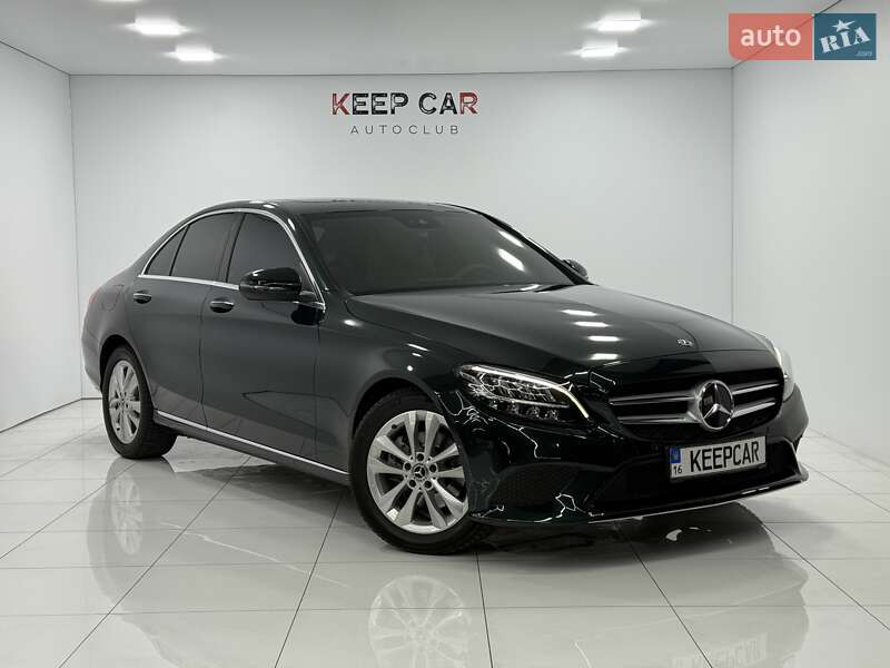 Mercedes-Benz C-Class 2019