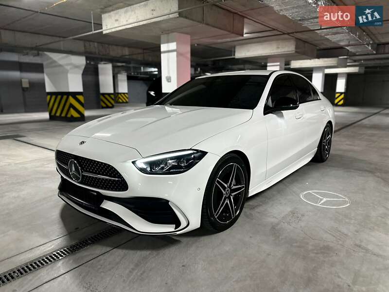 Седан Mercedes-Benz C-Class 2022 в Днепре