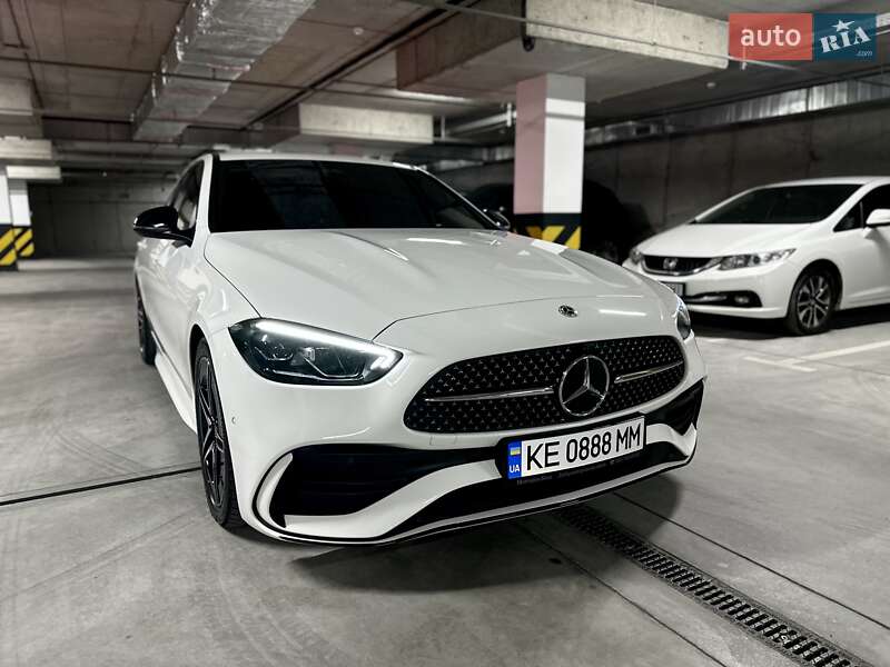 Седан Mercedes-Benz C-Class 2022 в Днепре