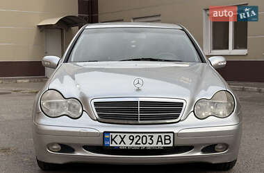 Седан Mercedes-Benz C-Class 2001 в 
