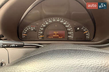 Седан Mercedes-Benz C-Class 2001 в 