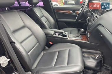 Седан Mercedes-Benz C-Class 2010 в 