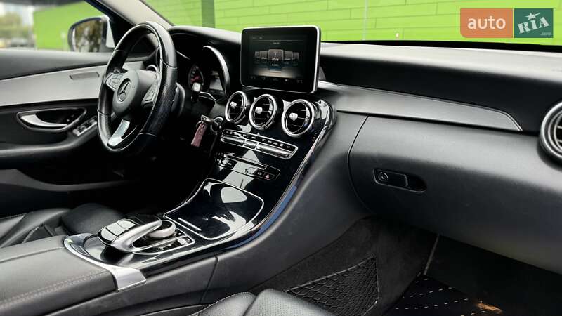 Седан Mercedes-Benz C-Class 2014 в Киеве