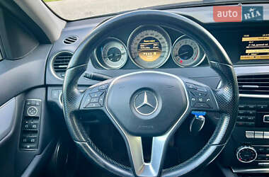 Универсал Mercedes-Benz C-Class 2011 в 