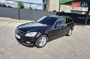 Універсал Mercedes-Benz C-Class 2008 в 
