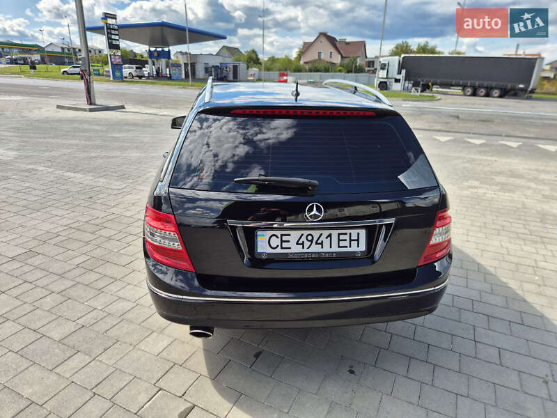 Універсал Mercedes-Benz C-Class 2008 в Кам'янець-Подільському