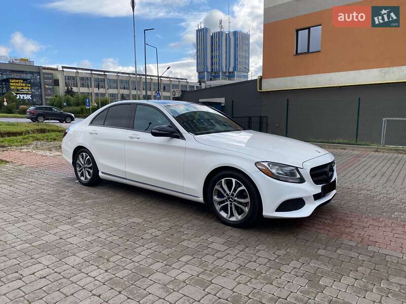 Седан Mercedes-Benz C-Class 2016 в Ивано-Франковске