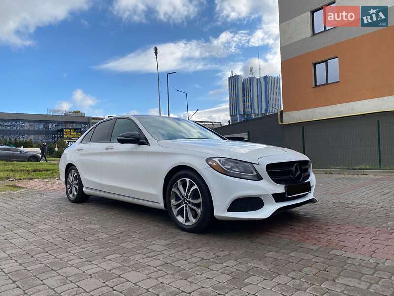 Седан Mercedes-Benz C-Class 2016 в Ивано-Франковске