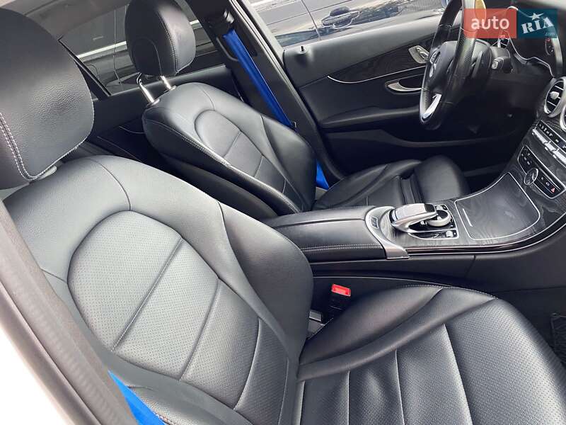 Седан Mercedes-Benz C-Class 2016 в Ивано-Франковске