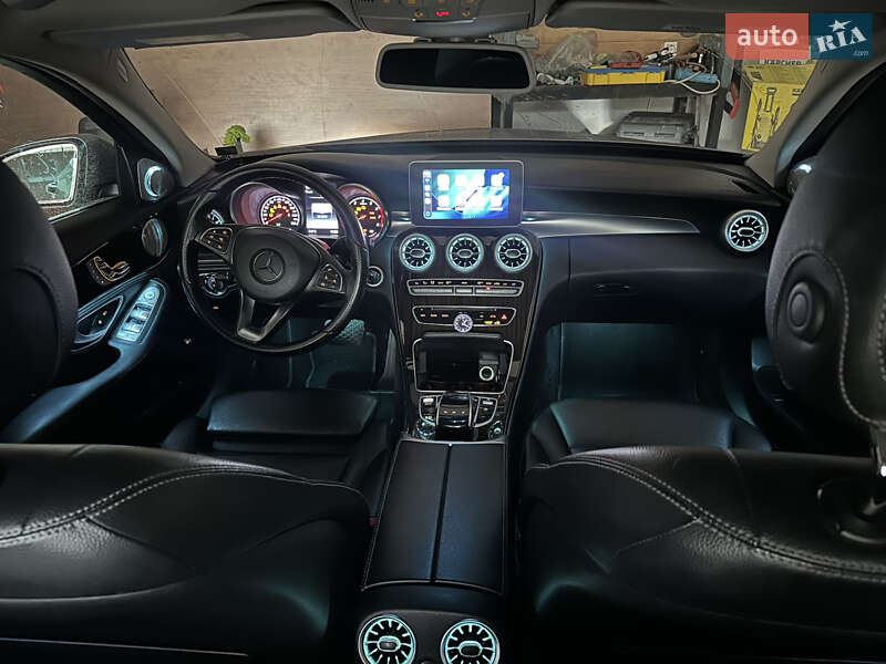 Седан Mercedes-Benz C-Class 2015 в Киеве
