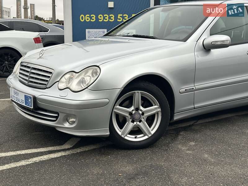 Седан Mercedes-Benz C-Class 2007 в Киеве фото 13 Седан Mercedes-Benz C-Class 2007 в Киеве