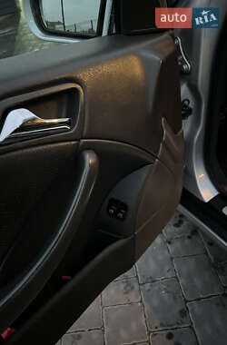 Купе Mercedes-Benz C-Class 2001 в 