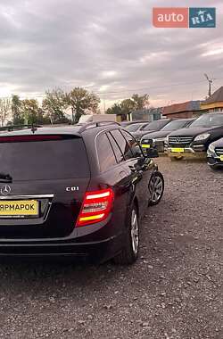 Универсал Mercedes-Benz C-Class 2011 в 