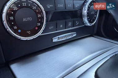 Седан Mercedes-Benz C-Class 2011 в 