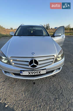 Универсал Mercedes-Benz C-Class 2008 в 