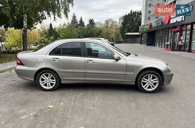 Седан Mercedes-Benz C-Class 2007 в Чернигове
