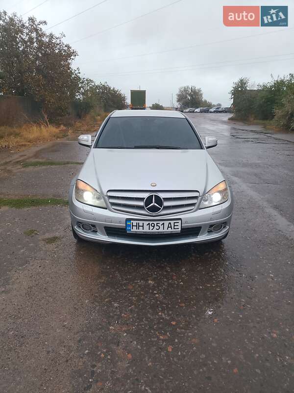 Седан Mercedes-Benz C-Class 2007 в Одесі