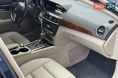 Седан Mercedes-Benz C-Class 2012 в 