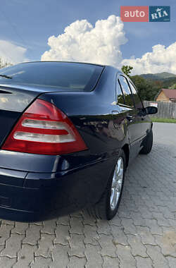 Седан Mercedes-Benz C-Class 2000 в 
