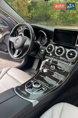 Седан Mercedes-Benz C-Class 2017 в 