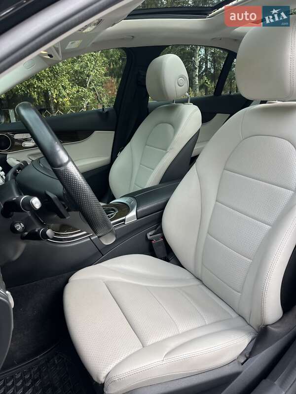 Седан Mercedes-Benz C-Class 2017 в Харькове фото 12 Седан Mercedes-Benz C-Class 2017 в Харькове