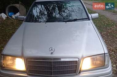 Седан Mercedes-Benz C-Class 1993 в 