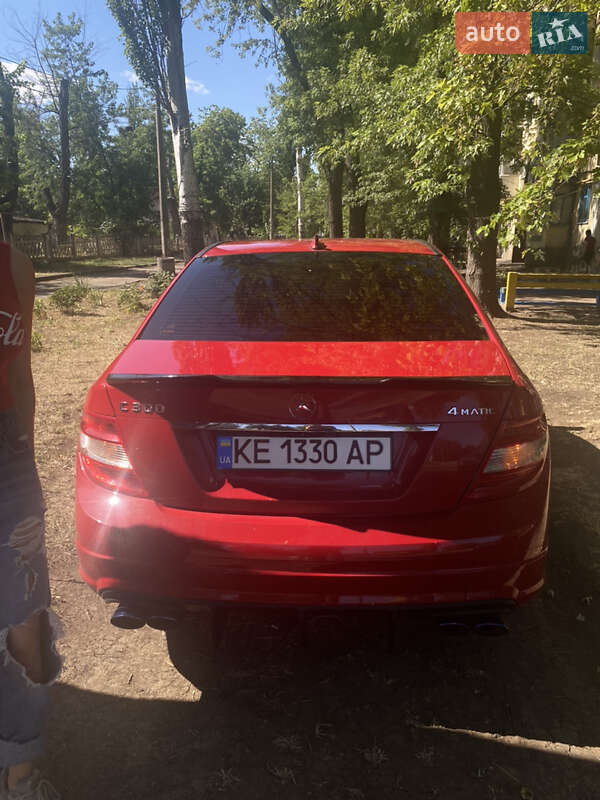 Седан Mercedes-Benz C-Class 2009 в Кривому Розі