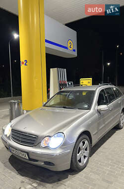Универсал Mercedes-Benz C-Class 2002 в Ровно