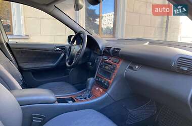 Универсал Mercedes-Benz C-Class 2003 в 