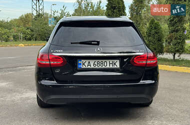 Універсал Mercedes-Benz C-Class 2015 в 