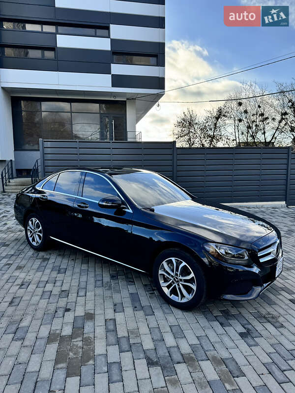 Седан Mercedes-Benz C-Class 2017 в Києві