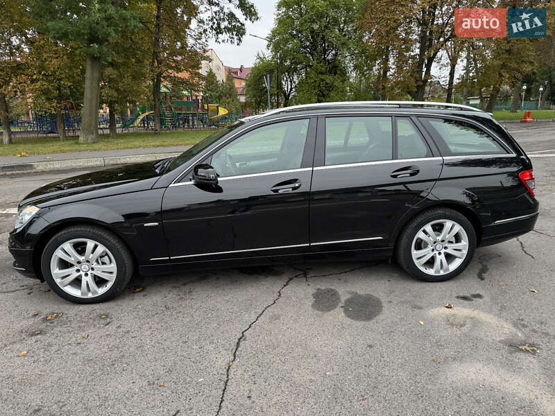 Универсал Mercedes-Benz C-Class 2009 в Виннице