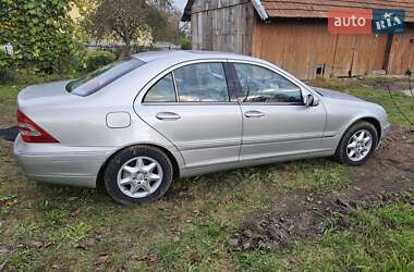 Седан Mercedes-Benz C-Class 2003 в 