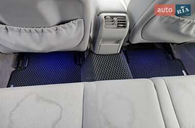 Седан Mercedes-Benz C-Class 2003 в 