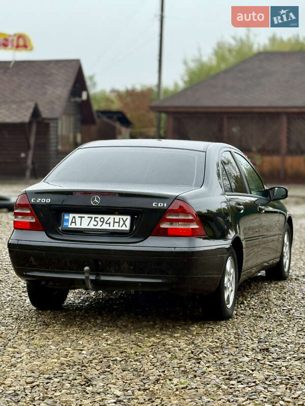 Седан Mercedes-Benz C-Class 2003 в Коломиї