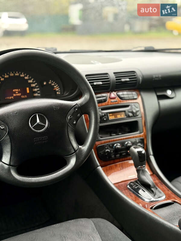 Седан Mercedes-Benz C-Class 2003 в Коломиї