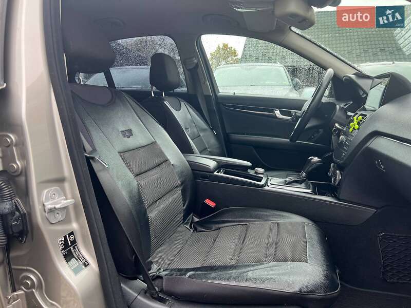 Седан Mercedes-Benz C-Class 2007 в Коломые