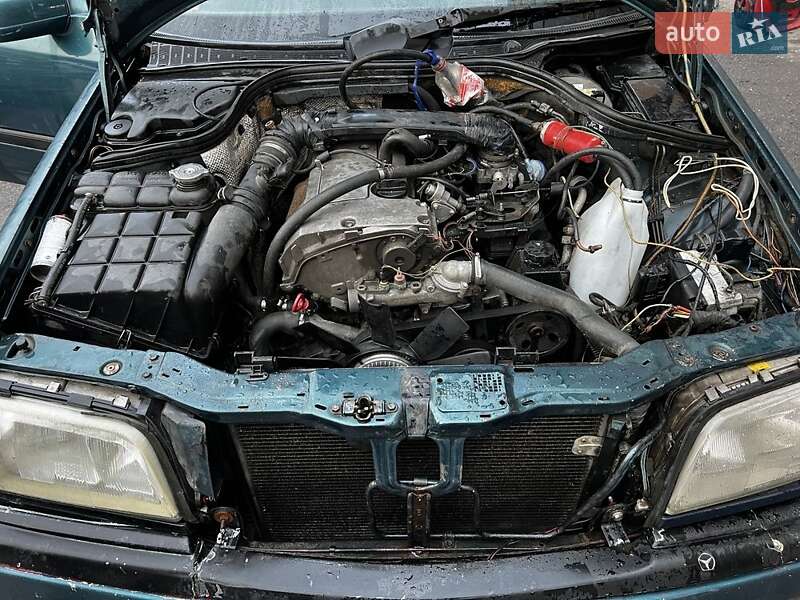 Седан Mercedes-Benz C-Class 1996 в Рівному фото 3 Седан Mercedes-Benz C-Class 1996 в Рівному