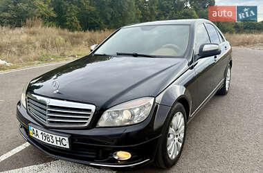 Седан Mercedes-Benz C-Class 2008 в Прилуках