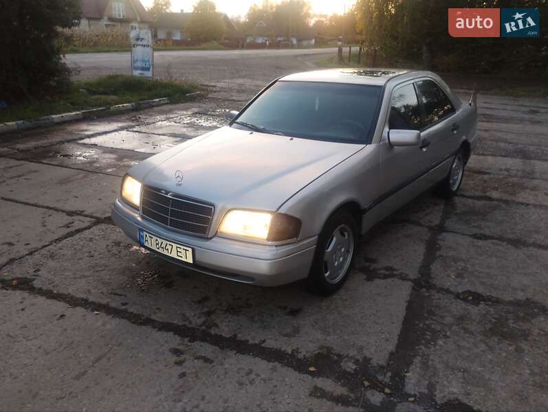 Mercedes-Benz C-Class 1996