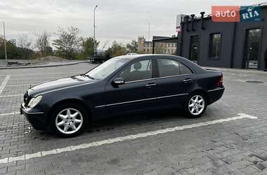 Седан Mercedes-Benz C-Class 2003 в 