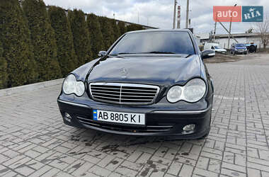Седан Mercedes-Benz C-Class 2004 в 