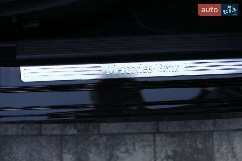 Седан Mercedes-Benz C-Class 2012 в Львове